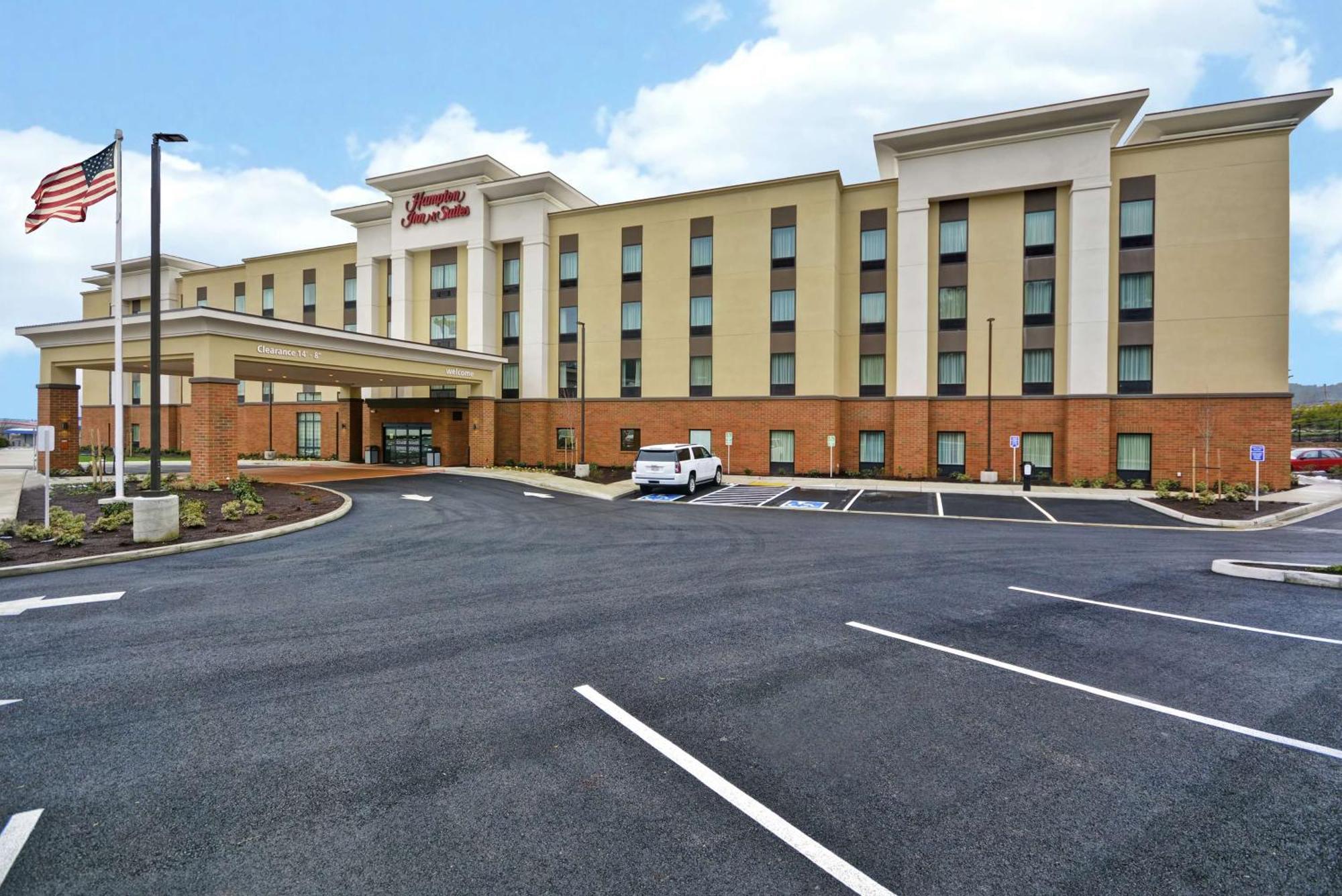 Hampton Inn & Suites Grants Pass Exterior photo